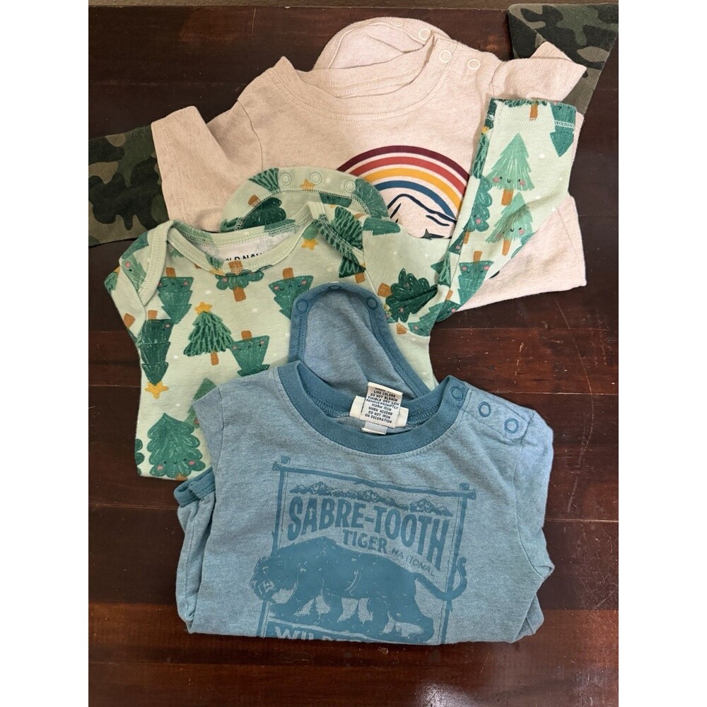 Baby Boys Bodysuit Set Of 3 Long Sleeves Size 6-12 Months - Stay Wild, Xmas Tree